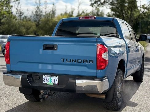 Used 2020 Toyota Tundra SR5 w/ TRD Off-Road Package AWD/4WD image 5