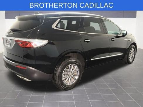 Used 2024 Buick Enclave Premium AWD/4WD image 7