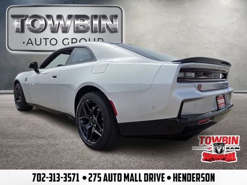 New 2026 Dodge Charger Scat Pack w/ Blacktop Package AWD/4WD image 4