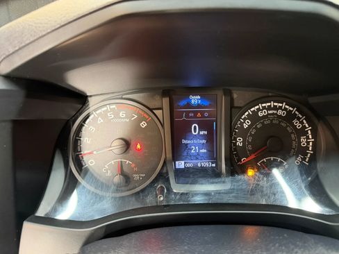 Used 2019 Toyota Tacoma SR RWD image 20