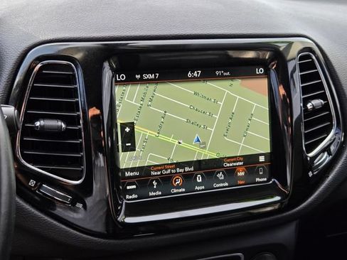 Used 2019 Jeep Compass Limited AWD/4WD image 27