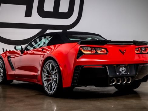 Used 2016 Chevrolet Corvette Z06 w/ 2LZ Preferred Equipment Group image 33