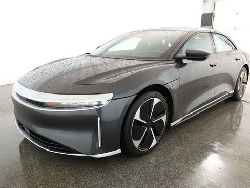 Used 2023 Lucid Air Touring image 1