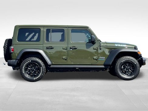Used 2023 Jeep Wrangler Unlimited w/ Convenience Group AWD/4WD image 8