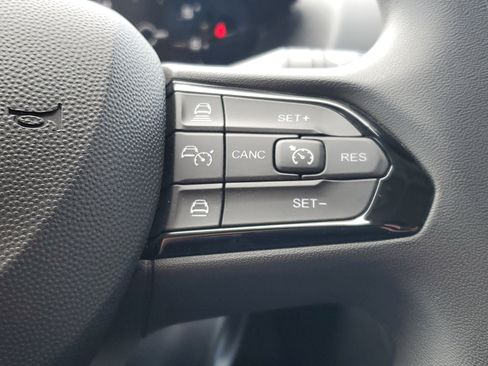 Used 2025 RAM ProMaster 2500 w/ Convenience Group image 11