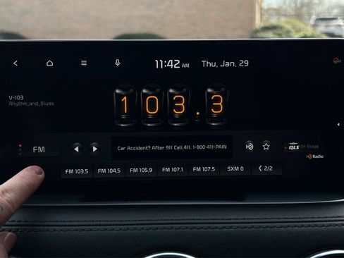 Used 2022 Kia Stinger GT2 w/ Scorpion Package image 25