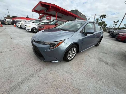 Used 2020 Toyota Corolla LE FWD image 9