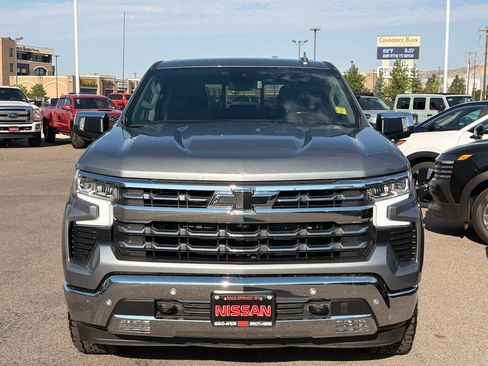 Used 2023 Chevrolet Silverado 1500 LTZ w/ LTZ Convenience Package II AWD/4WD image 8