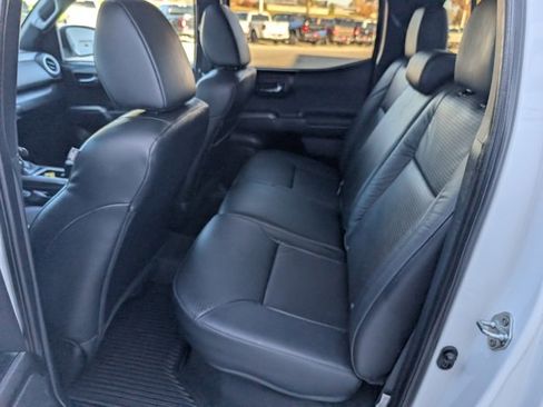 Used 2023 Toyota Tacoma TRD Off-Road image 20
