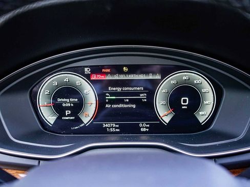 Used 2022 Audi Q5 2.0T Prestige w/ Prestige Package image 24