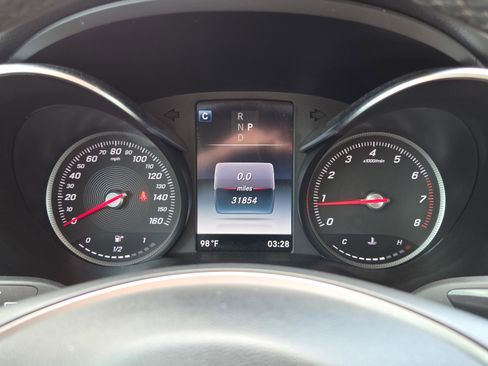 Used 2018 Mercedes-Benz GLC 300 image 26