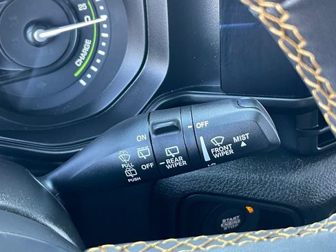 Used 2024 Jeep Wrangler Unlimited AWD/4WD image 46