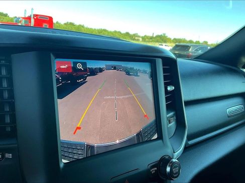 Used 2024 RAM 2500 Big Horn w/ Bed Utility Group image 29