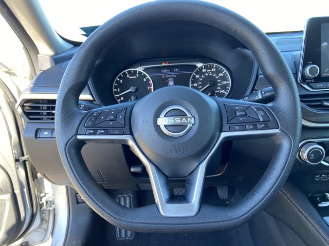 Used 2023 Nissan Altima 2.5 SV AWD/4WD image 35