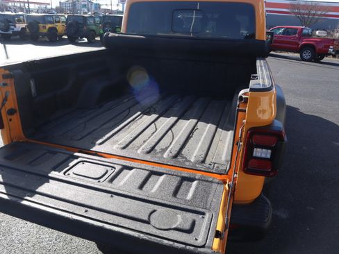 Used 2021 Jeep Gladiator Rubicon image 28