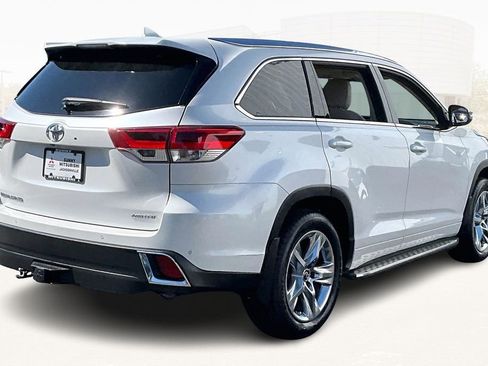 Used 2019 Toyota Highlander Limited image 6