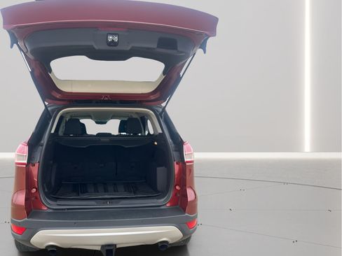 Used 2016 Ford Escape SE w/ Equipment Group 201A AWD/4WD image 8