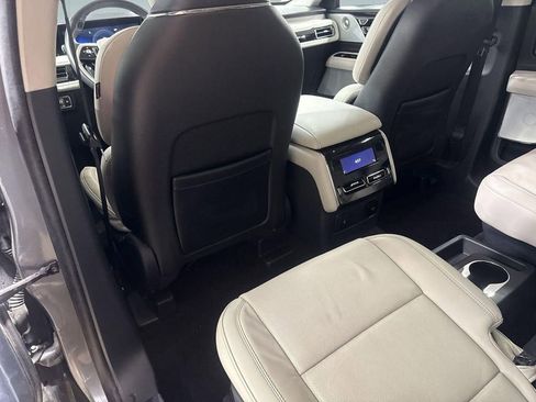Certified 2025 Lincoln Aviator Reserve w/ Equipment Group 201A AWD/4WD image 28