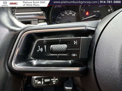 Used 2023 Porsche Macan image 29