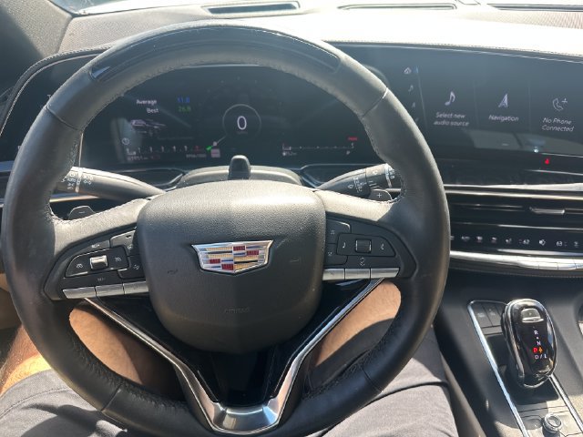 Used 2023 Cadillac Escalade Premium Luxury RWD image 13
