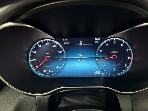 Used 2022 Mercedes-Benz GLC 300 4MATIC image 26