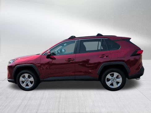 Used 2019 Toyota RAV4 XLE w/ Convenience Package AWD/4WD image 4