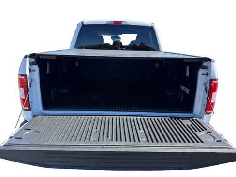 Used 2019 Ford F150 XLT AWD/4WD image 17