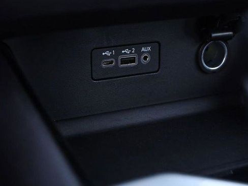 Used 2024 Nissan Altima 2.5 SV image 19