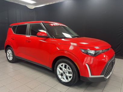 Used 2023 Kia Soul LX w/ Option Group 015