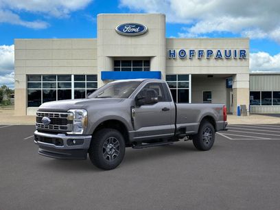 New 2025 Ford F350 XLT w/ FX4 Off-Road Package