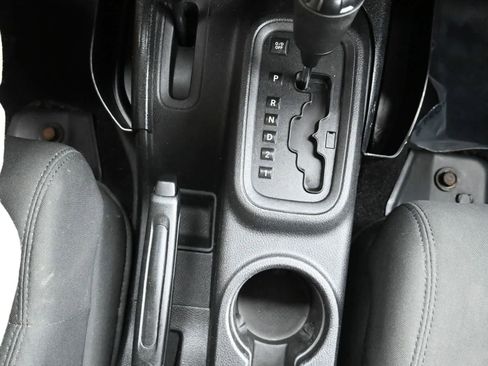 Used 2011 Jeep Wrangler Unlimited Sport image 35