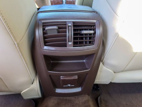 Used 2013 Buick Regal Premium FWD image 18