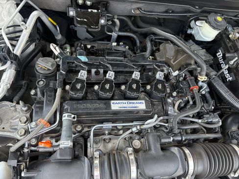 Certified 2018 Honda Accord Touring image 37