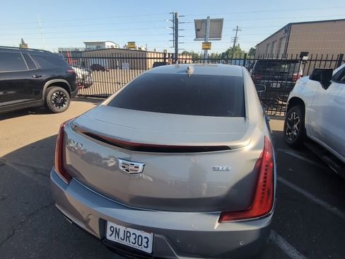 Used 2019 Cadillac XTS Luxury image 5