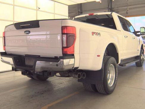 Used 2021 Ford F350 Lariat w/ Lariat Ultimate Package AWD/4WD image 8