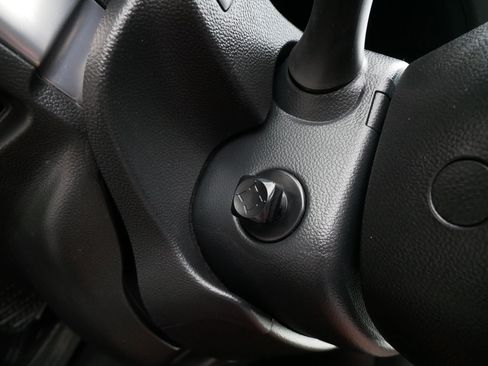 Used 2013 INFINITI G37 x Sedan w/ Premium Pkg AWD/4WD image 28