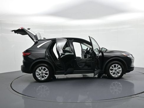 Used 2024 Ford Escape Active AWD/4WD image 23