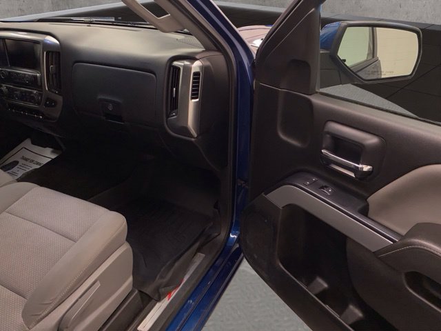 Used 2017 Chevrolet Silverado 1500 LT w/ All Star Edition AWD/4WD image 19