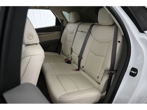 Used 2022 Cadillac XT5 Premium Luxury w/ Technology Package image 26