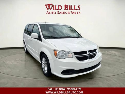 Used 2013 Dodge Grand Caravan SXT FWD image 3