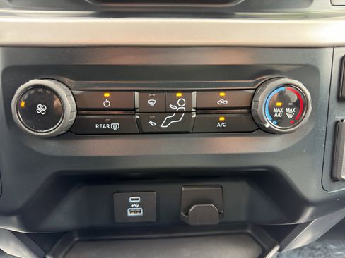 Used 2023 Ford F150 XLT AWD/4WD image 16