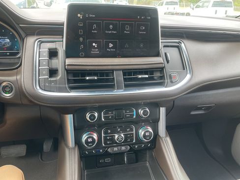 Certified 2023 GMC Yukon XL SLT w/ SLT Luxury Package RWD image 23