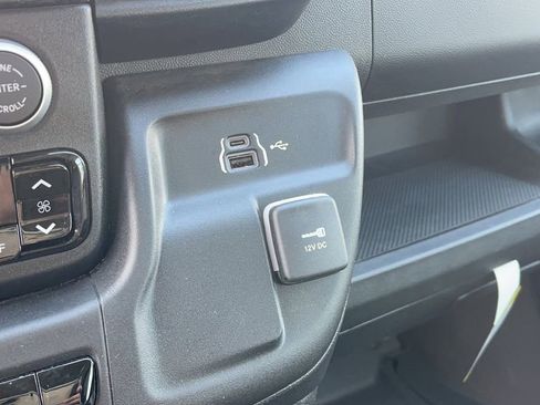 New 2024 RAM ProMaster 3500 w/ Delivery Van Package image 22