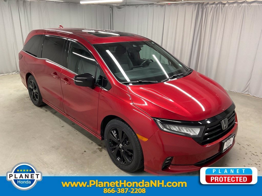Used 2023 Honda Odyssey Sport image 1