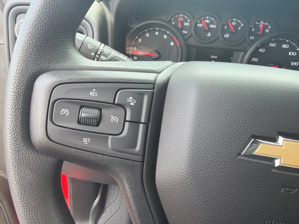 New 2026 Chevrolet Silverado 2500 Custom w/ Custom Value Package AWD/4WD image 15