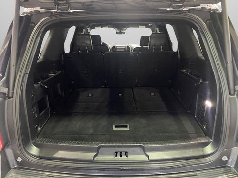 Used 2020 Ford Expedition XLT w/ Equipment Group 202A AWD/4WD image 20