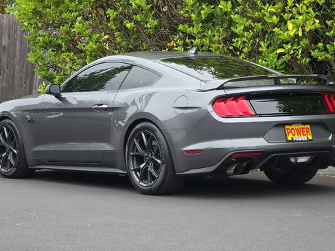Used 2021 Ford Mustang GT Premium w/ GT Performance Package RWD image 6