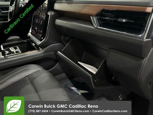 Certified 2025 GMC Yukon Denali AWD/4WD image 36