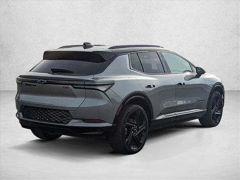 New 2026 Chevrolet Equinox EV RS image 2