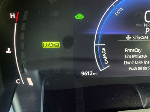 Certified 2025 Toyota Camry SE image 21